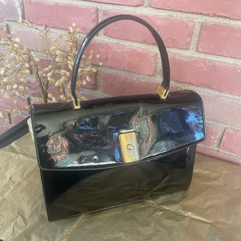 🔥🔥 KORET Women's Handbag Pre-owned Black Patent Leather.